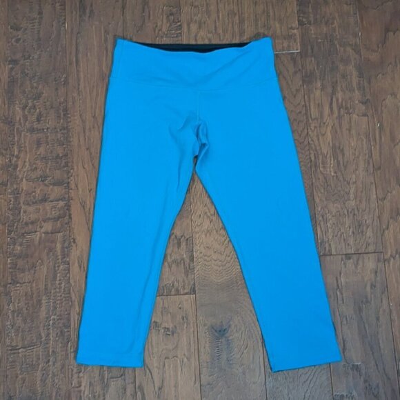 Lululemon Reversible Wunder Under Crops Pants 6 blue Black - Picture 1 of 5